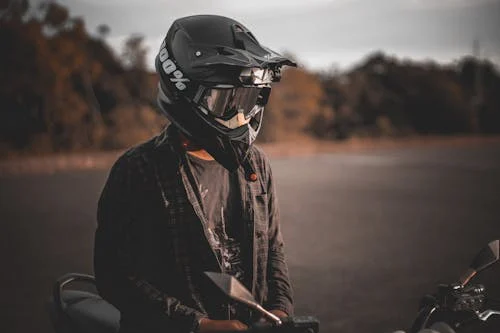 Kasksız Motosiklet Kullanma Cezası 2025