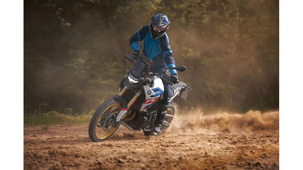 BMW F 900 GS - Görsel 3