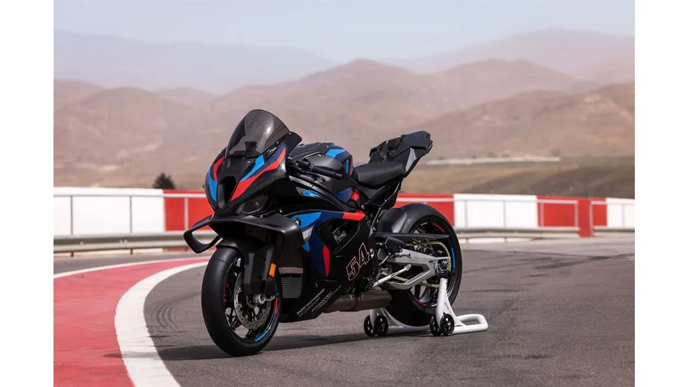 BMW M 1000 RR - Görsel 4