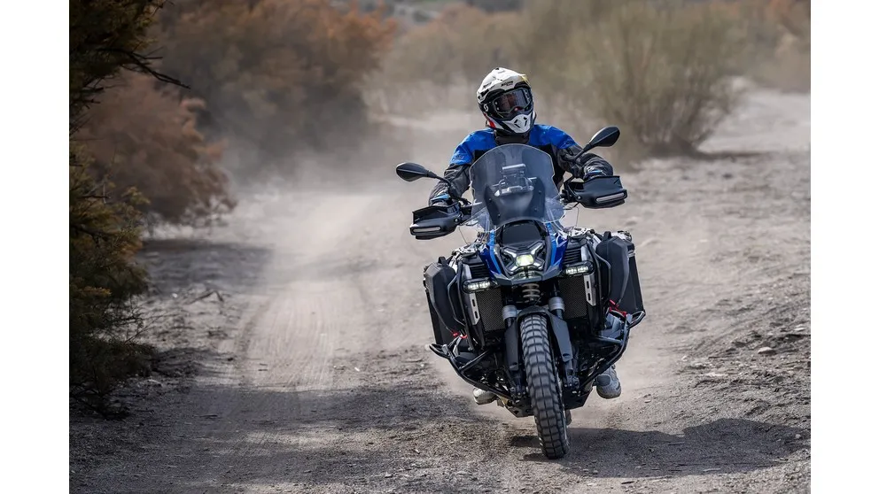 BMW R 1300 GS Adventure - Görsel 4