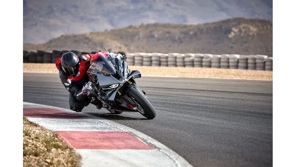BMW S 1000 RR - Görsel 4