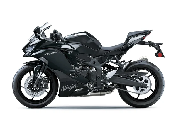 Kawasaki Ninja ZX-4R - Görsel 3
