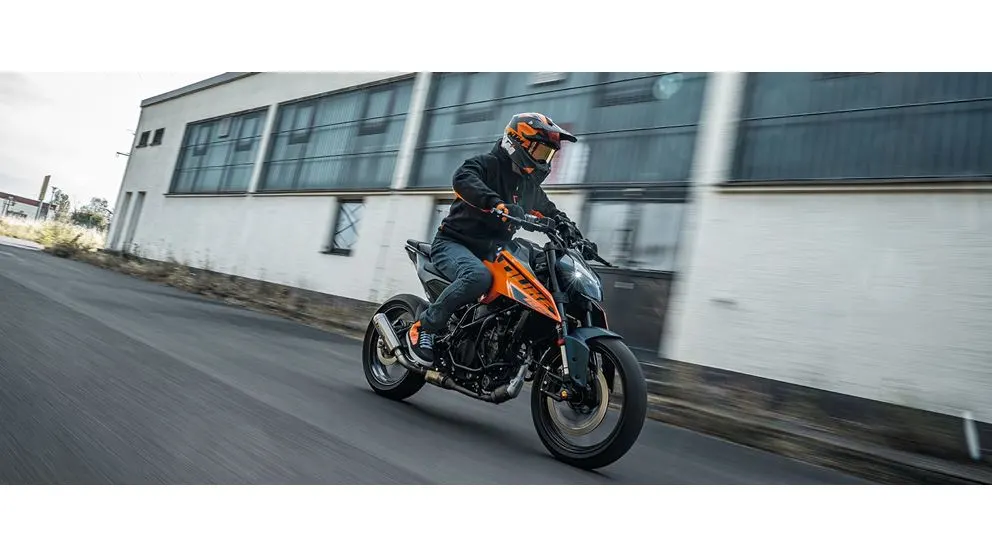 KTM 125 Duke - Görsel 4