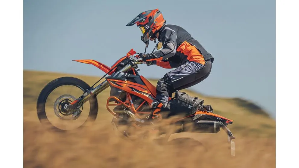 KTM 690 Enduro R - Görsel 4