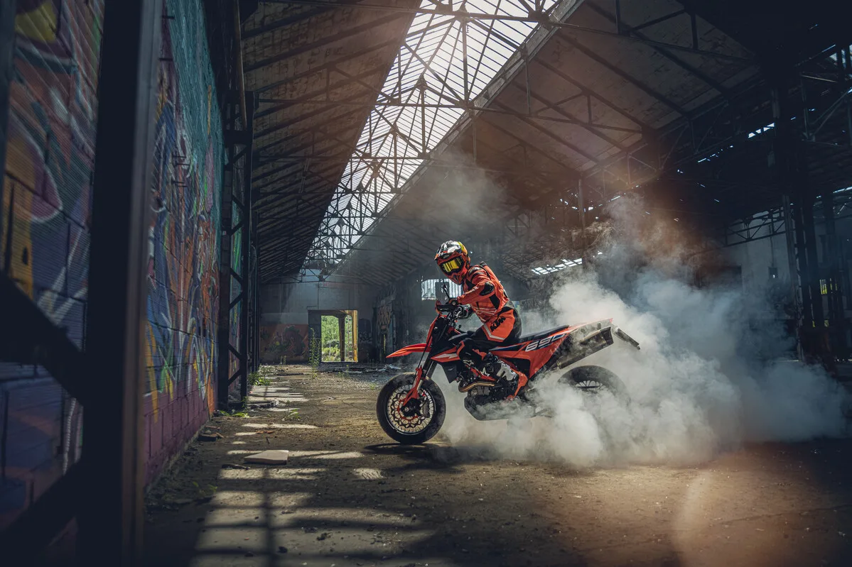 KTM 690 SMC R - Görsel 4