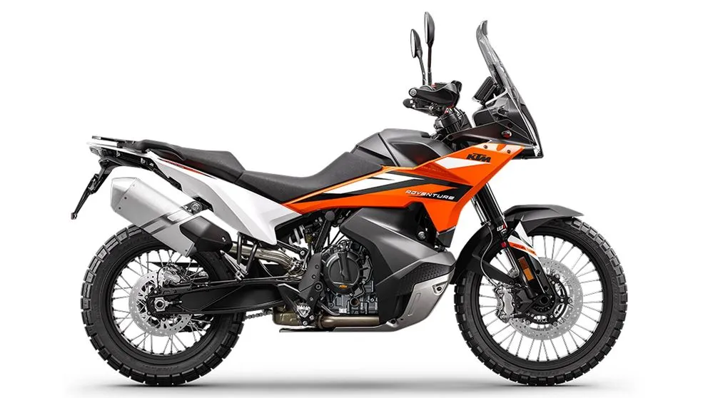 890 Adventure
