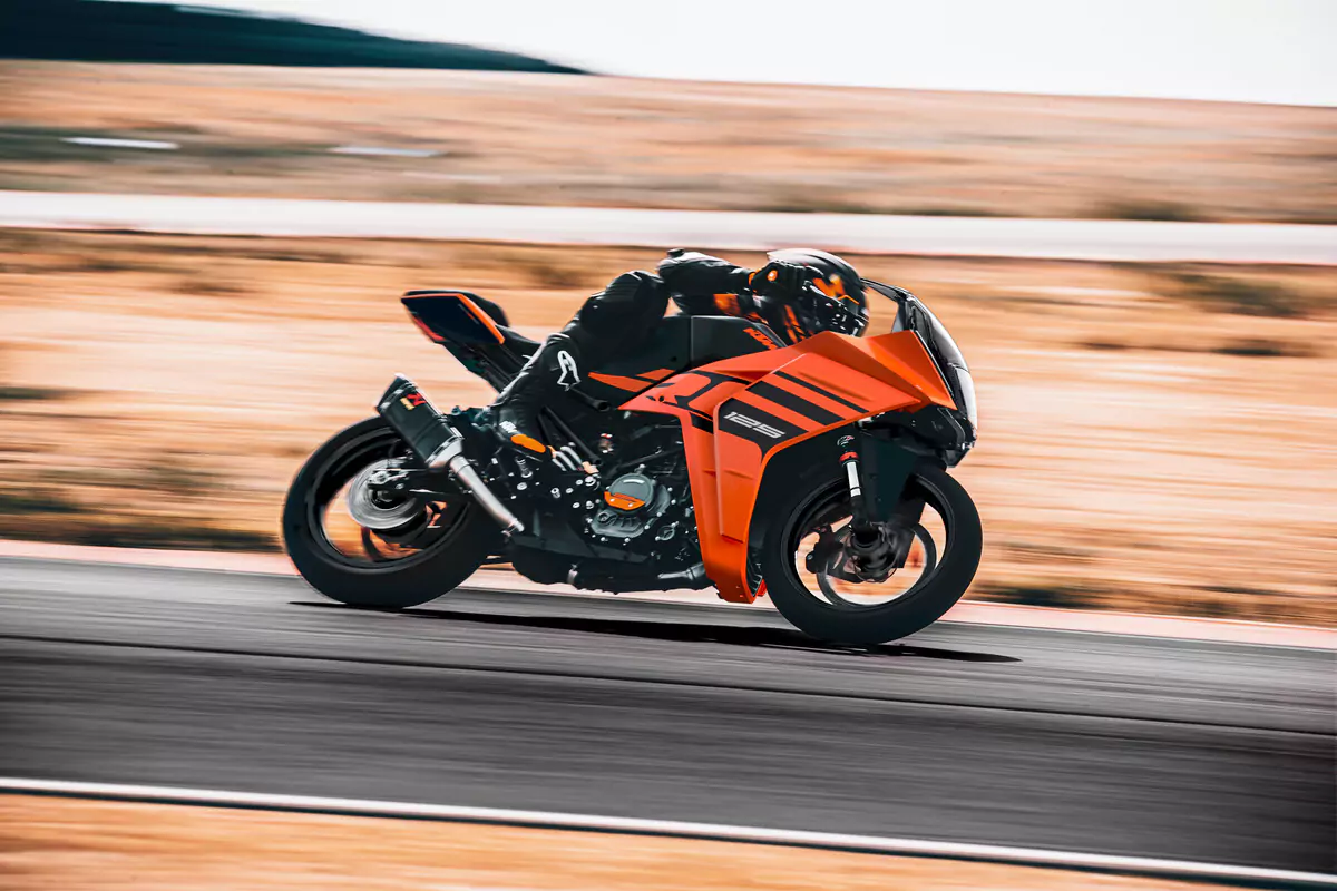 KTM RC 125 - Görsel 3